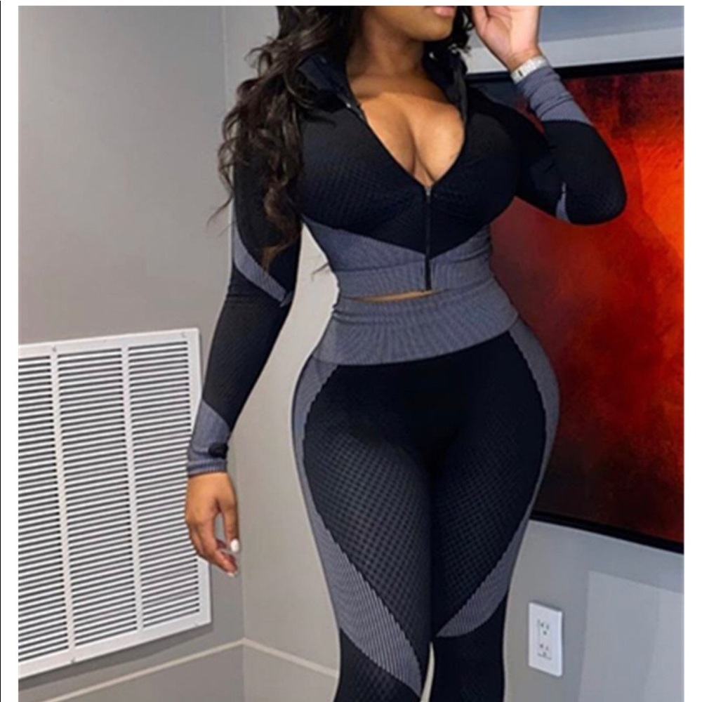 2-piece grey set